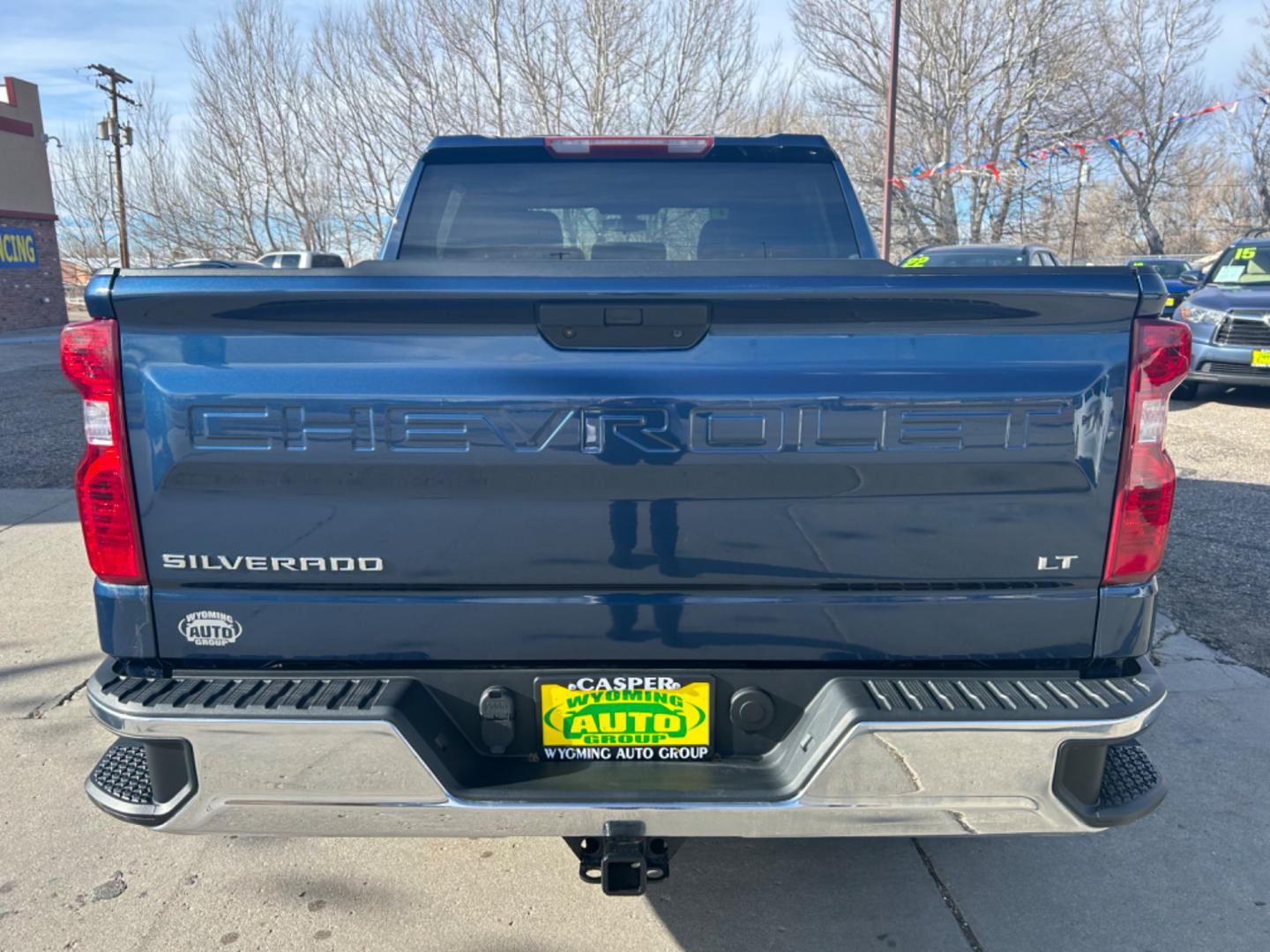 2019 Blue /BLACK Chevrolet Silverado 1500 LT Crew Cab 4WD (1GCUYDED1KZ) with an 5.3L V8 OHV 16V engine, 6A transmission, located at 3030 CY Ave, Casper, WY, 82604, (307) 265-3830, 42.827816, -106.357483 - Photo#5